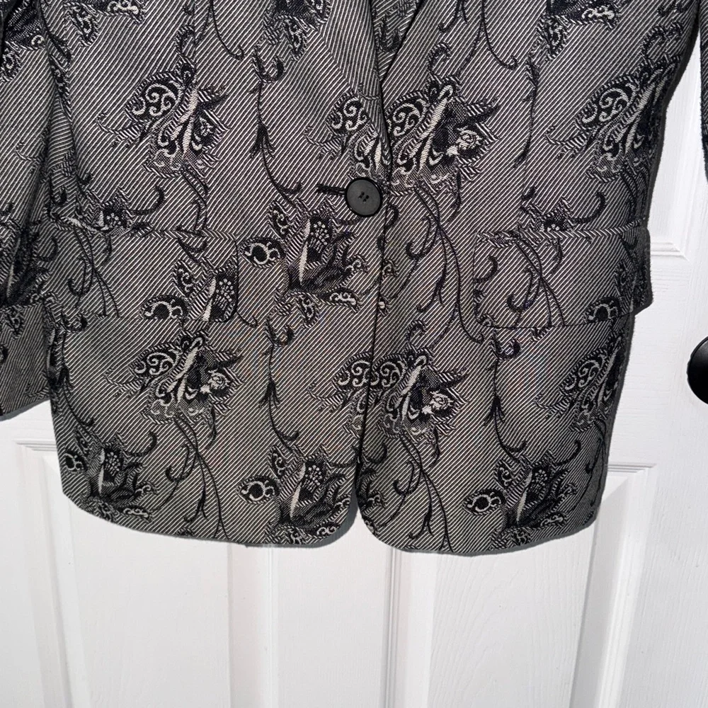 Vintage Christian Dior Jacket 10 - Picture 7 of 13